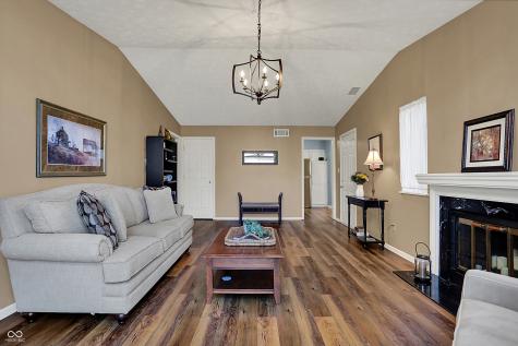 2979 Amherst Street Indianapolis IN 46268