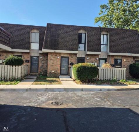 7411 Country Brook Drive Indianapolis IN 46260