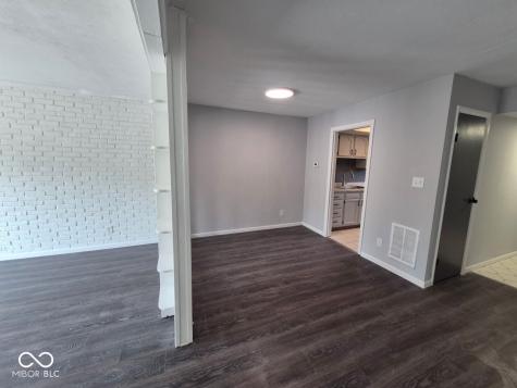 7411 Country Brook Drive Indianapolis IN 46260
