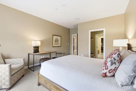 333 Massachusetts Avenue Indianapolis IN 46204