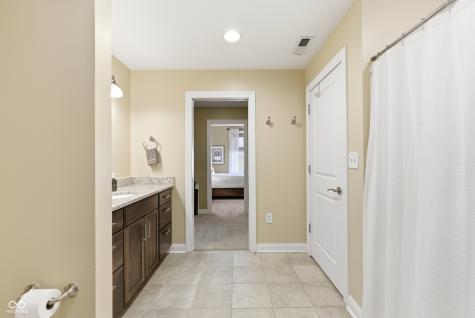 333 Massachusetts Avenue Indianapolis IN 46204