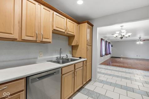 1711 Lafayette Avenue Lebanon IN 46052
