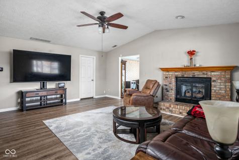 7433 Castleton Farms N Drive Indianapolis IN 46256