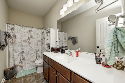 1331 Mccormicks Circle Danville IN 46122