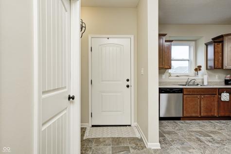 1331 Mccormicks Circle Danville IN 46122