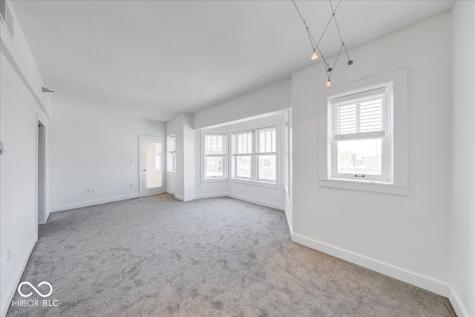 230 E 9th Street Indianapolis IN 46204