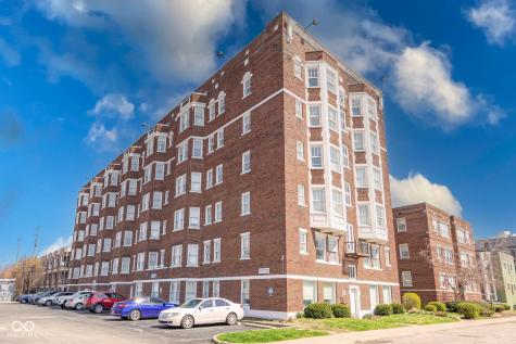 230 E 9th Street Indianapolis IN 46204