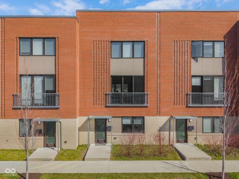 822 7th Street Columbus IN 47201