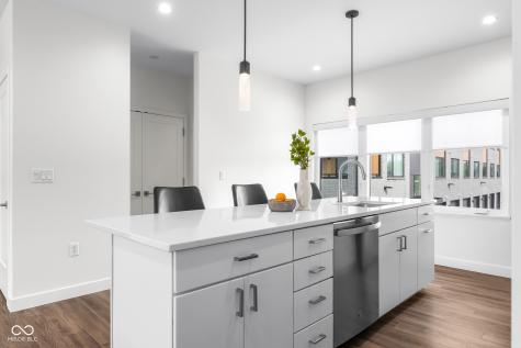 822 7th Street Columbus IN 47201