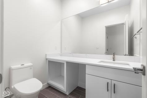822 7th Street Columbus IN 47201