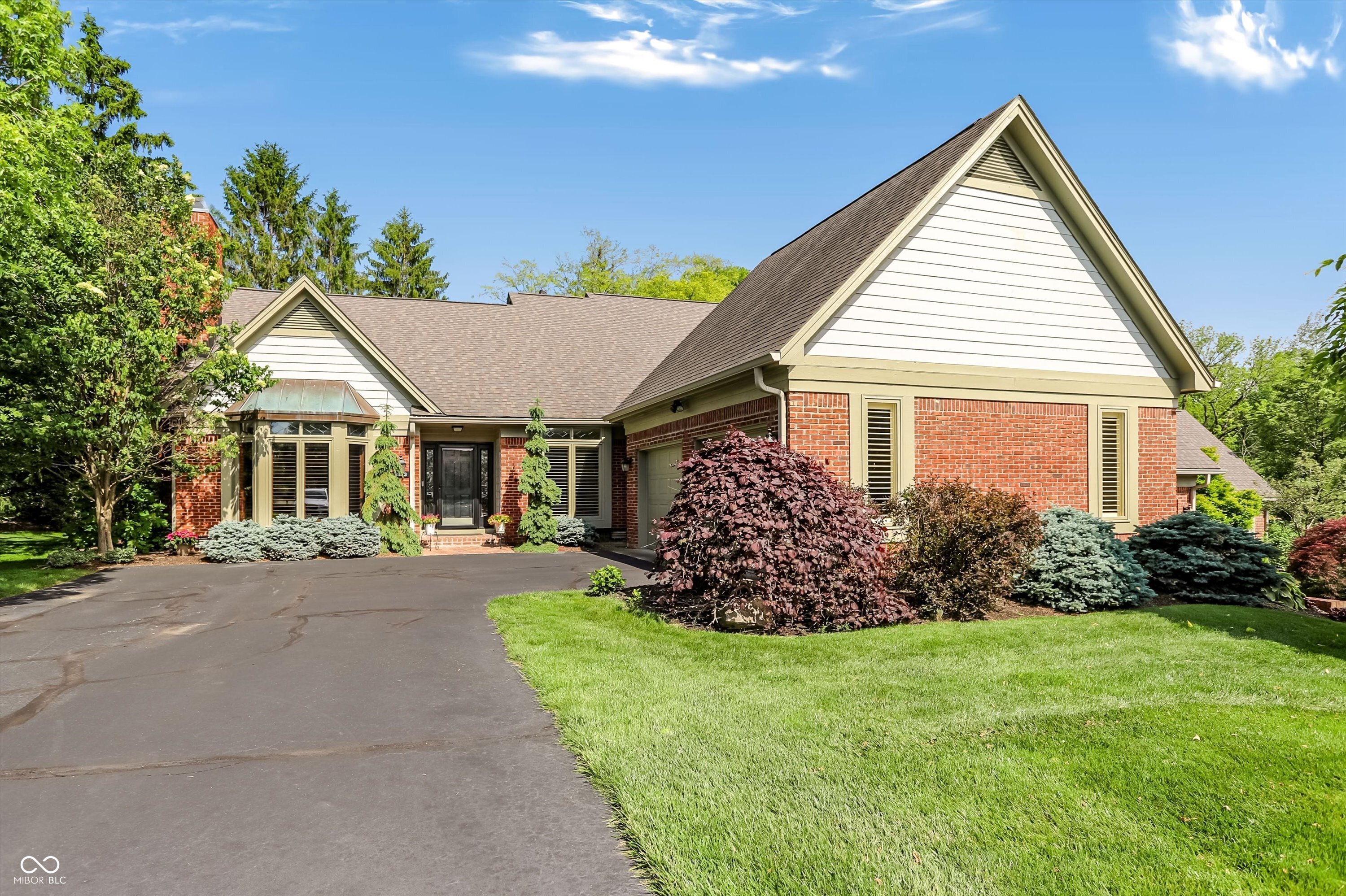 9543 Cedar Springs Drive Indianapolis IN 46260