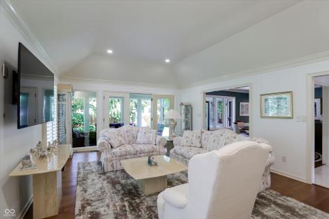 9543 Cedar Springs Drive Indianapolis IN 46260