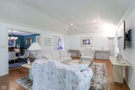 9543 Cedar Springs Drive Indianapolis IN 46260