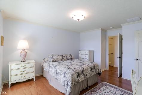 9543 Cedar Springs Drive Indianapolis IN 46260