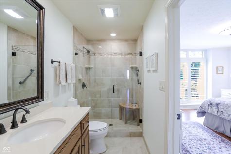 9543 Cedar Springs Drive Indianapolis IN 46260
