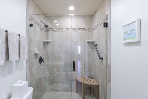 9543 Cedar Springs Drive Indianapolis IN 46260