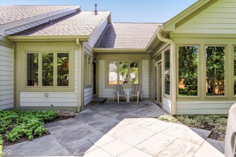 9543 Cedar Springs Drive Indianapolis IN 46260