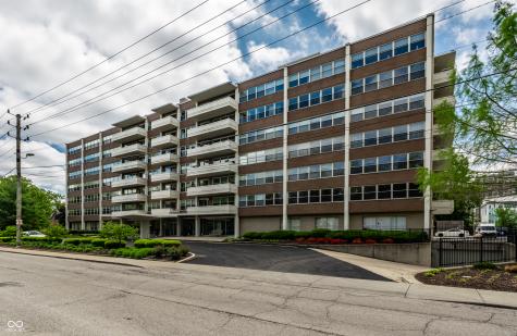 25 E 40th Street Indianapolis IN 46205