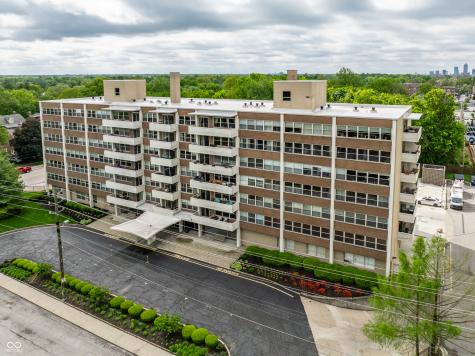 25 E 40th Street Indianapolis IN 46205
