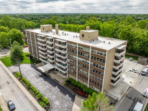 25 E 40th Street Indianapolis IN 46205