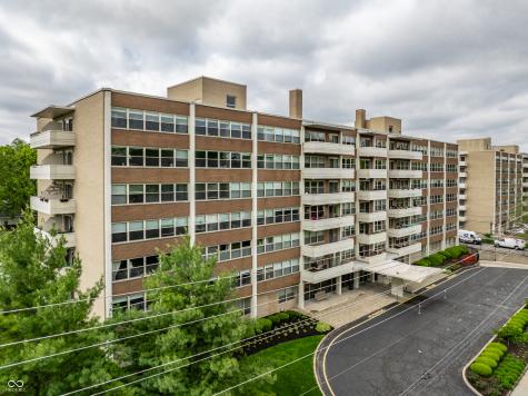 25 E 40th Street Indianapolis IN 46205