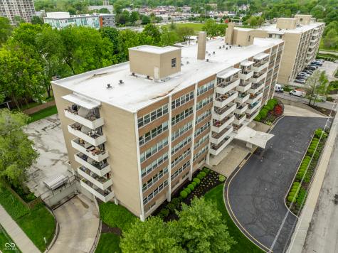 25 E 40th Street Indianapolis IN 46205