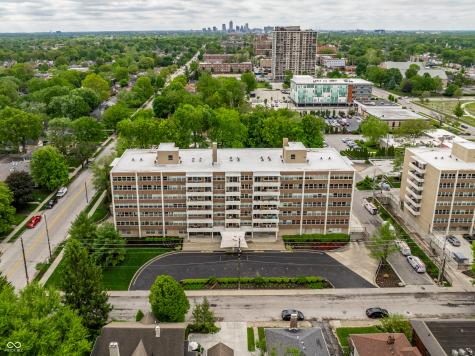 25 E 40th Street Indianapolis IN 46205