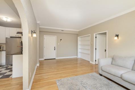 5347 N College Avenue Indianapolis IN 46220