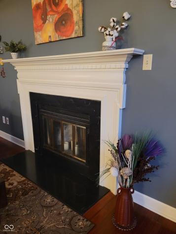 9306 W Golden Oaks W Indianapolis IN 46260