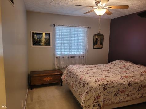 9306 W Golden Oaks W Indianapolis IN 46260