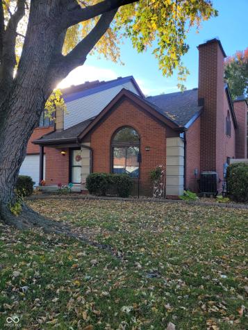 9306 W Golden Oaks W Indianapolis IN 46260