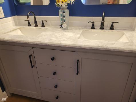 9306 W Golden Oaks W Indianapolis IN 46260
