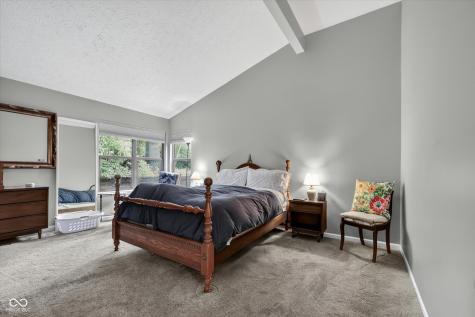 4937 Windridge Drive Indianapolis IN 46226