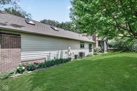 4937 Windridge Drive Indianapolis IN 46226