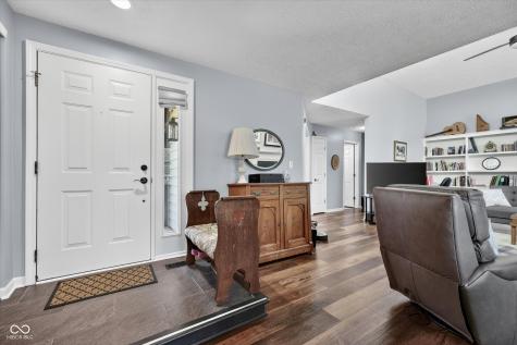 4937 Windridge Drive Indianapolis IN 46226