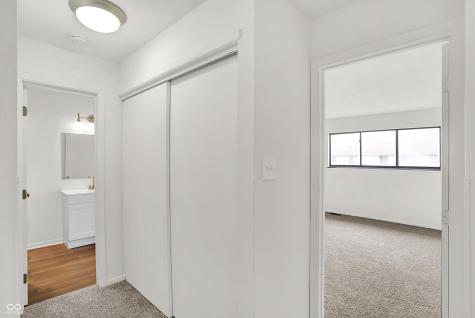 1935 Bridgton Court Indianapolis IN 46219