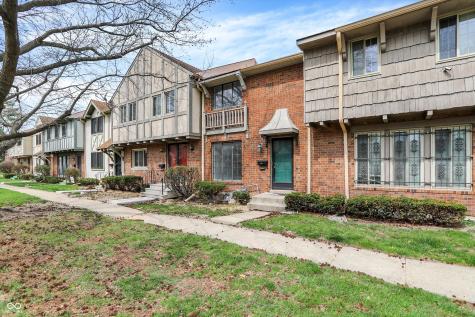 1935 Bridgton Court Indianapolis IN 46219