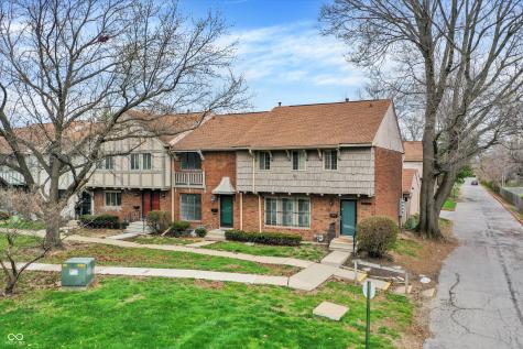 1935 Bridgton Court Indianapolis IN 46219
