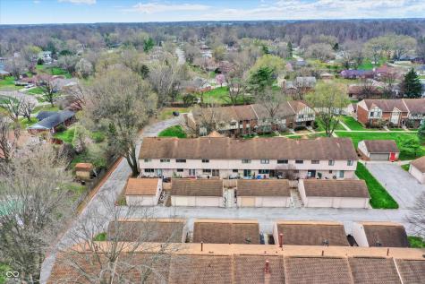 1935 Bridgton Court Indianapolis IN 46219