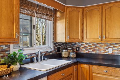 2011 Oldfields Circle S Drive Indianapolis IN 46228