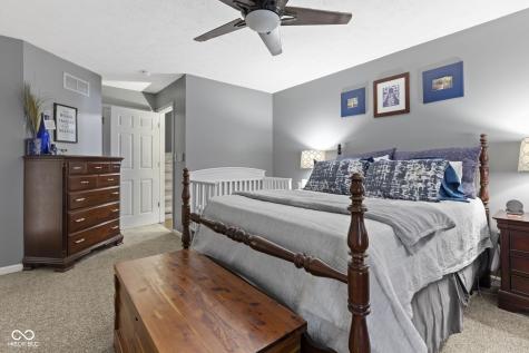 2011 Oldfields Circle S Drive Indianapolis IN 46228
