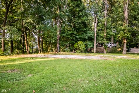 8713 Midview Drive Unionville IN 47468