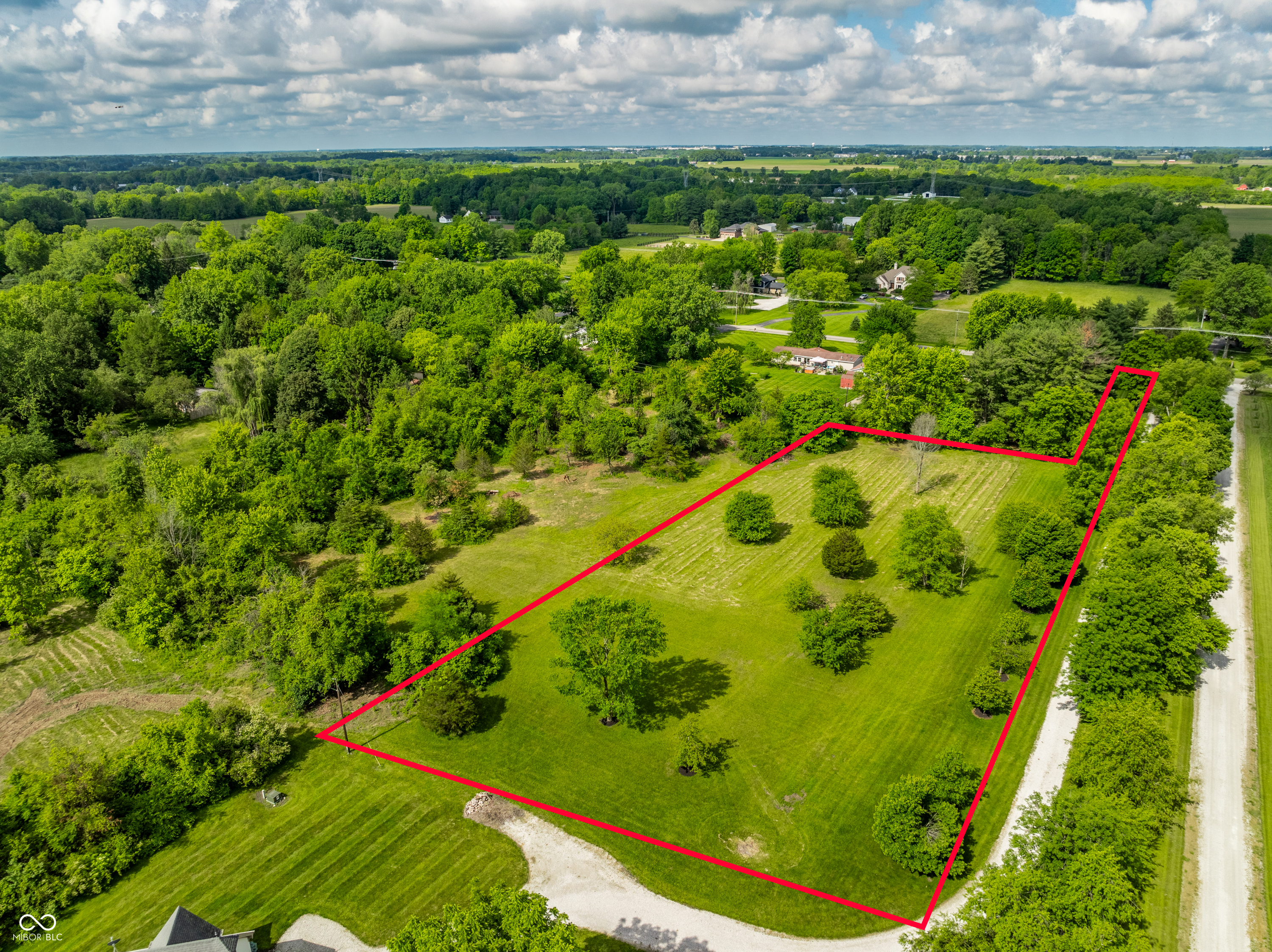 1737 S 900 E Zionsville IN 46077