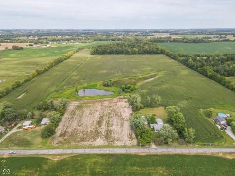 596 W 100 N Greenfield IN 46140