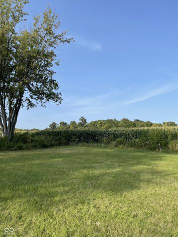 596 W 100 N Greenfield IN 46140