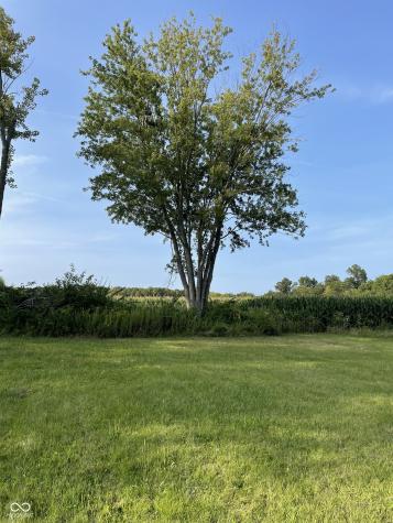 596 W 100 N Greenfield IN 46140