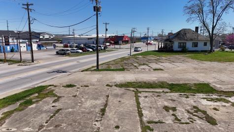 645-655 E Main Street Brownsburg IN 46112