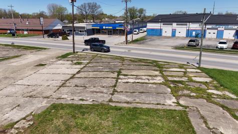 645-655 E Main Street Brownsburg IN 46112