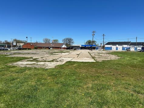 645-655 E Main Street Brownsburg IN 46112