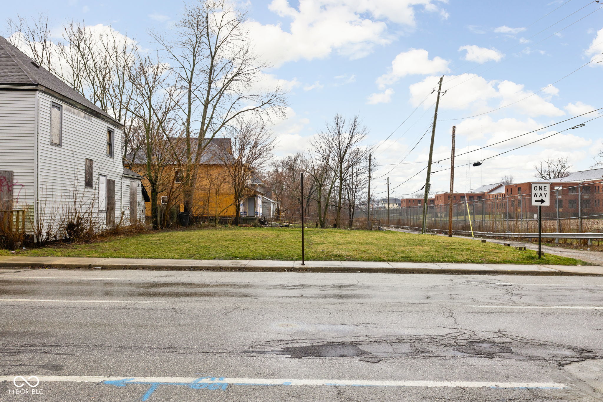 2041 E Michigan Street Indianapolis IN 46201